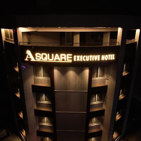 A Square Executive Hotel Aurangabad  Exteriör bild